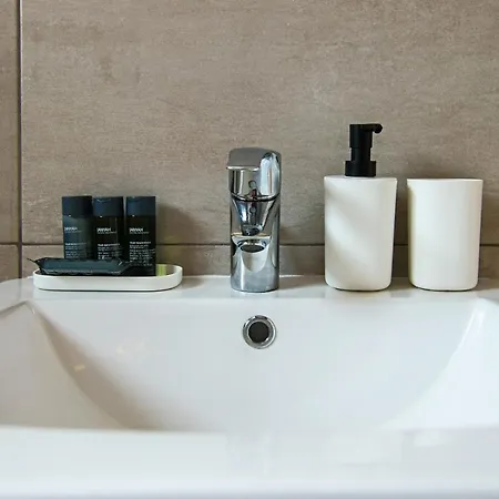 Daire Phaedrus Living Cityview Luxury Flat Walnut Grove *