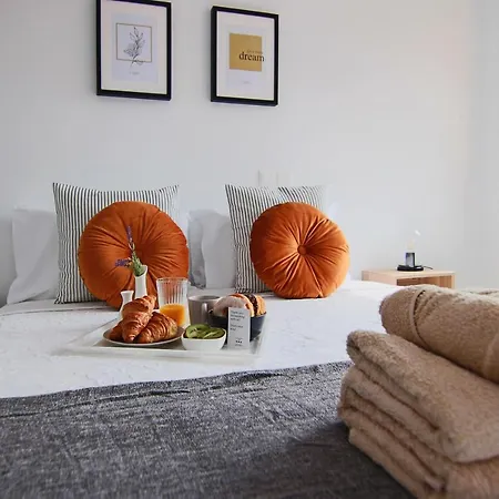 Phaedrus Living Cityview Luxury Flat Walnut Grove Appartement
